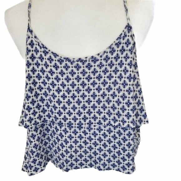Forever 21 Layered Sleeveless Crop Top - Picture 1 of 8